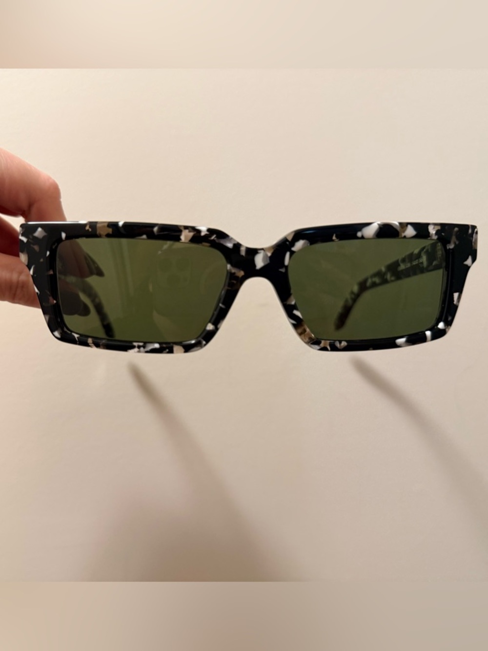 *Brand New* Off-White c/o Virgil Abloh 2013- Sunglasses w/ case, papers & box!